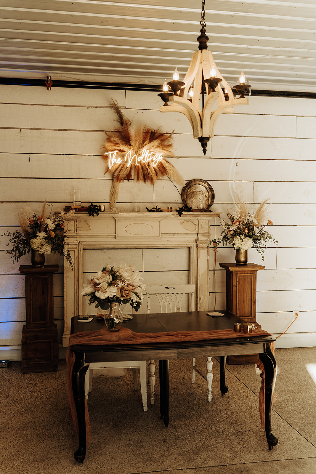 Winter Sweetheart Table Design